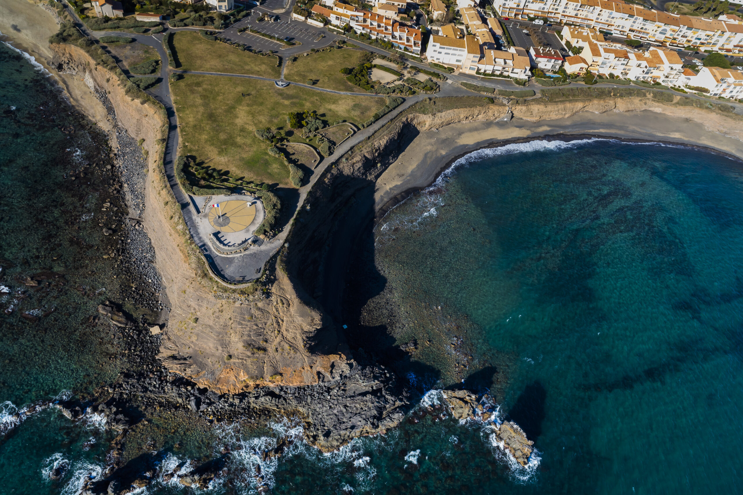 Le Cap-d'Agde – Les falaises – © Adobe Stock